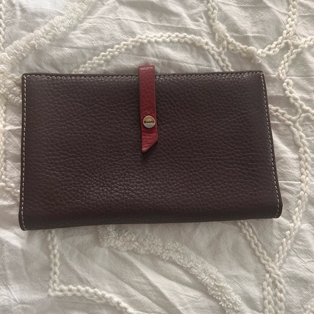 Roots Wallet
